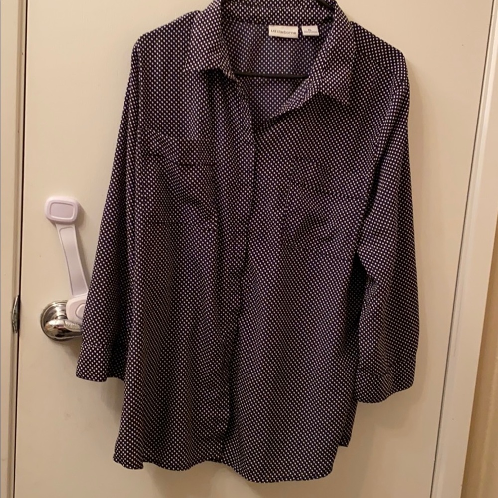 Women’s blouse